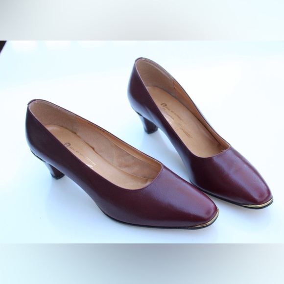 Beautiful Etienne Aigner low pumps - Picture 15 of 16